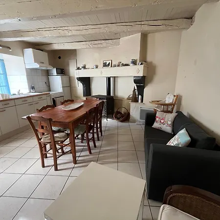 Maison * Sers (Hautes-Pyrenees)